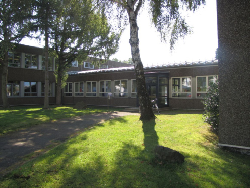 Eingang Grundschule Westhofen