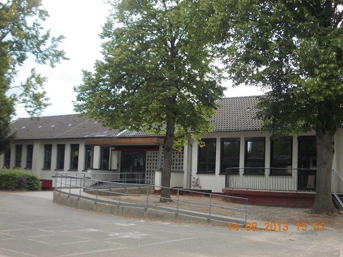 Forsbach, Kirchweg 10 (Gemeinschaftgrundschule)